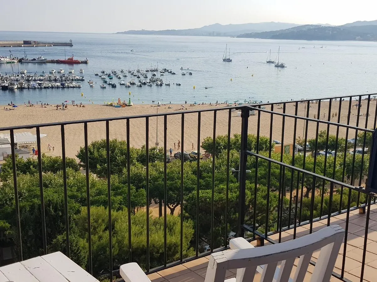 Hotel Trias Palamos 4*,  Spain